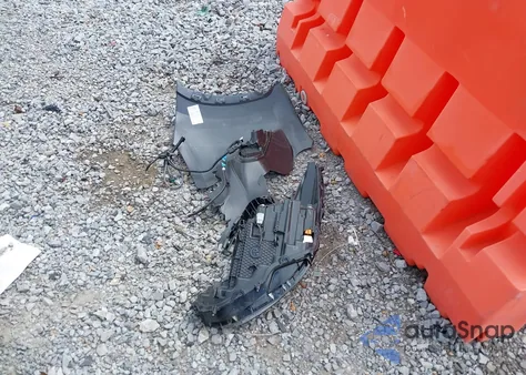 2020 Toyota Highlander L из США, поврежденный, VIN 5TDCZRAH2LS512145